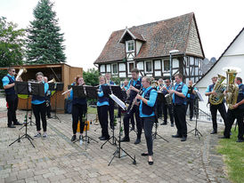 Kirchweih- und Johannifest (Foto: Karl-Franz Thiede)